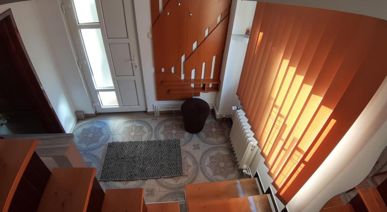 Casa Ultracentral Suceava Βίλα Εξωτερικό φωτογραφία